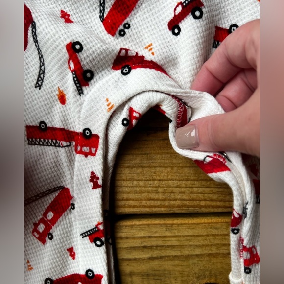 Old navy tank top pants snap jumpsuit one piece - Infant baby 6-12M - Picture 7 of 7